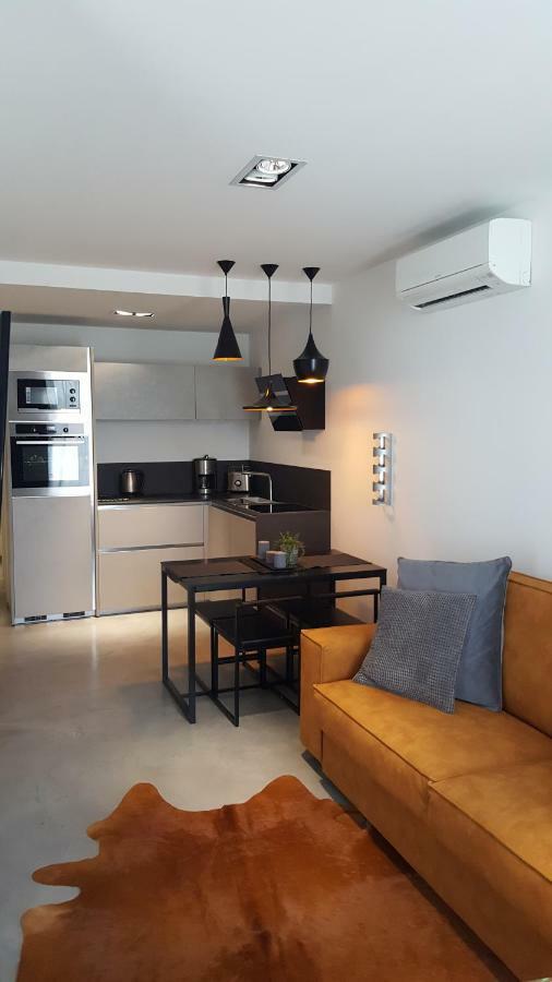Apartman Vip, With Free Garage Parking Pula Zewnętrze zdjęcie