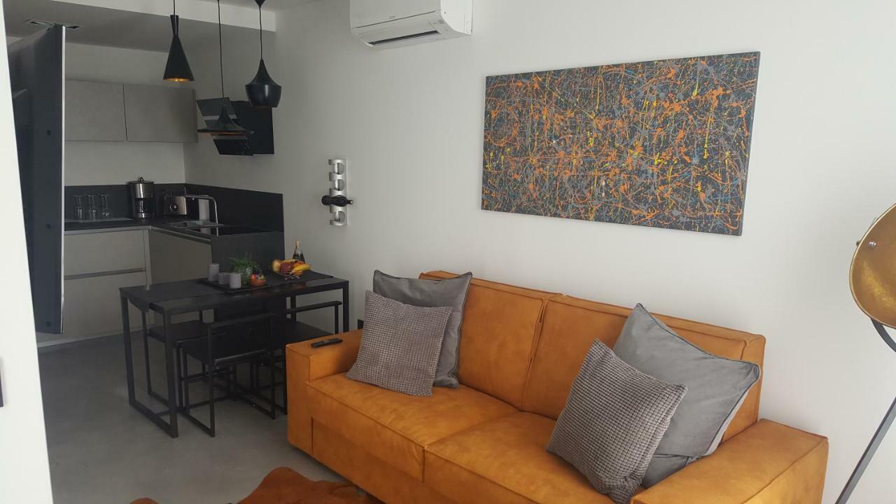 Apartman Vip, With Free Garage Parking Pula Zewnętrze zdjęcie