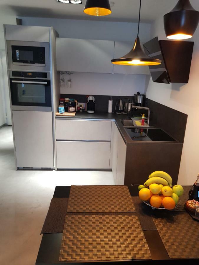 Apartman Vip, With Free Garage Parking Pula Zewnętrze zdjęcie